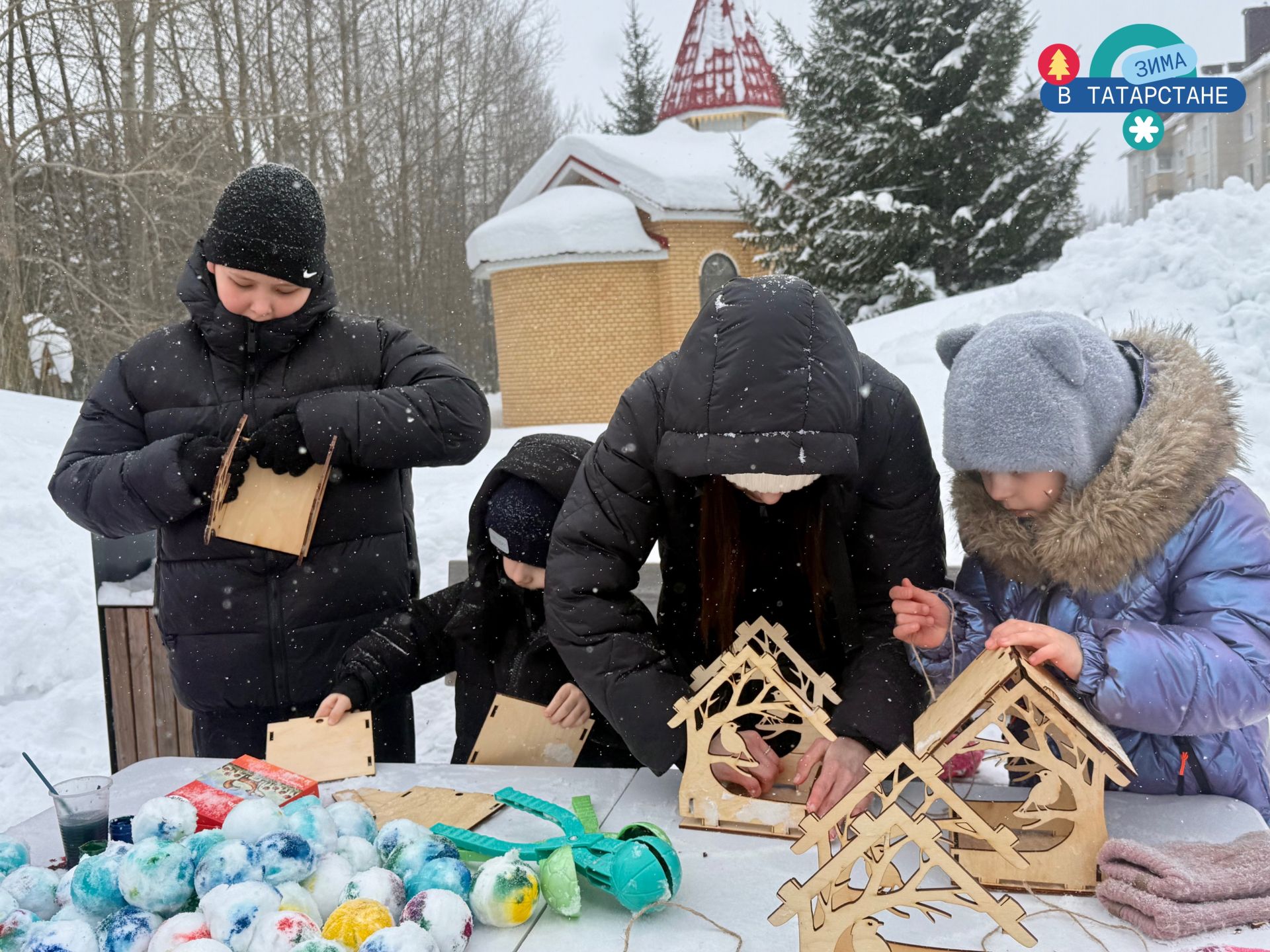 Третий семейный гастрофестиваль проведён в Менделеевске: сказочный сквер, национальная кухня и флешмоб дружбы