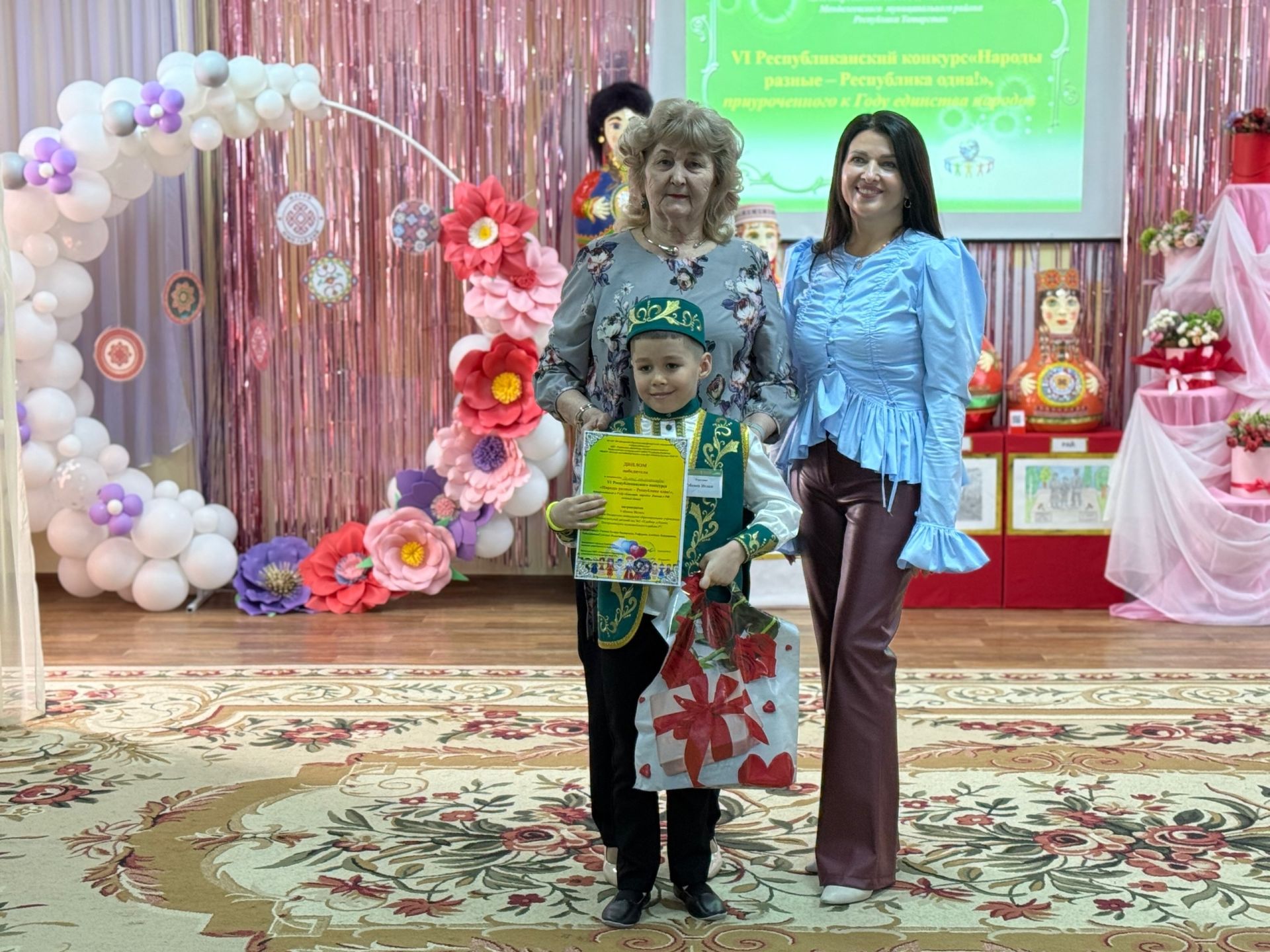 Юный нижнекамец получил Гран-при конкурса «Народы разные — республика одна» в Менделеевске