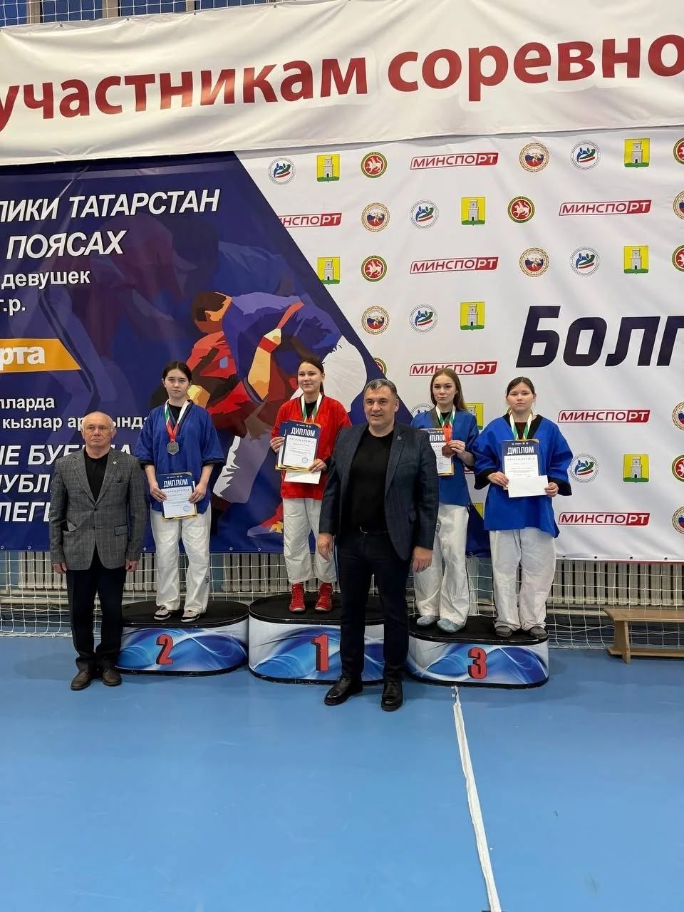 Спортсмены из Менделеевска завоевали три медали на первенстве Татарстана по борьбе на поясах