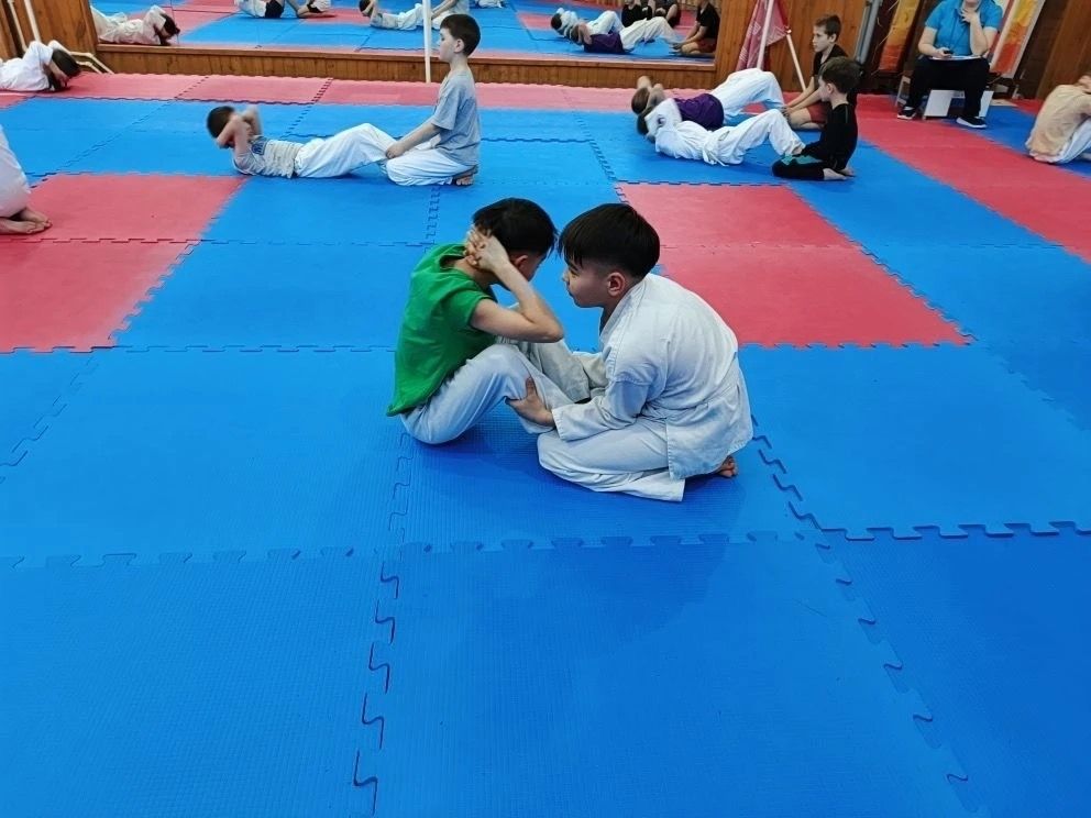 Юные спортсмены клуба «Сатори» Менделеевска успешно выполнили нормативы ГТО