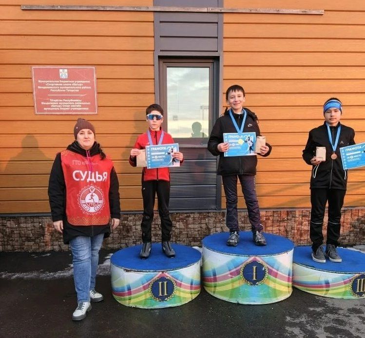 В Менделеевске юные лыжники закрыли сезон гонками в рамках ГТО