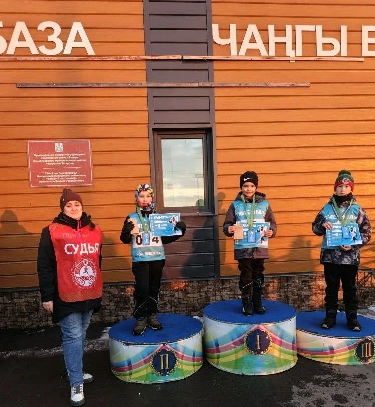 В Менделеевске юные лыжники закрыли сезон гонками в рамках ГТО