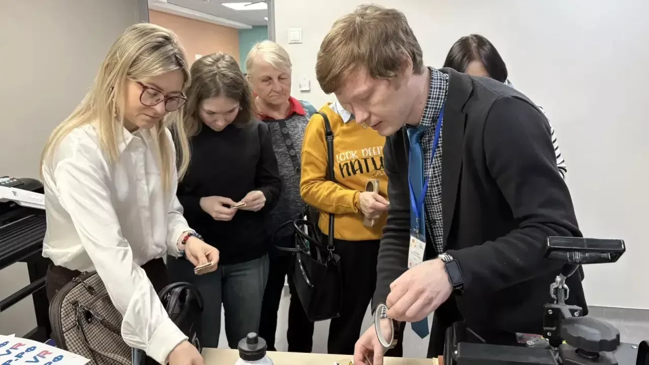 Педагоги прошли стажировку по профориентации в «Менделеевской долине»