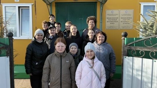 Экскурсия в ветклинику: юные гости из «Менделеевской долины» узнали о работе ветеринаров