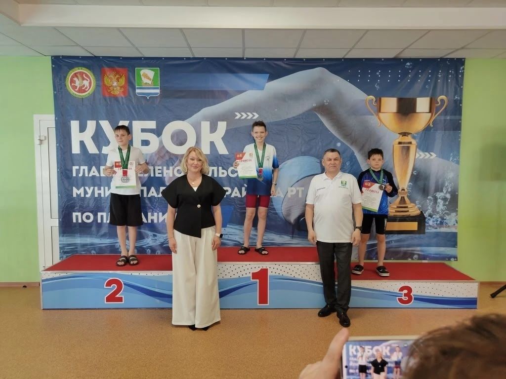 Юные пловцы из Менделеевска завоевали пять медалей на Кубке Главы Зеленодольского района