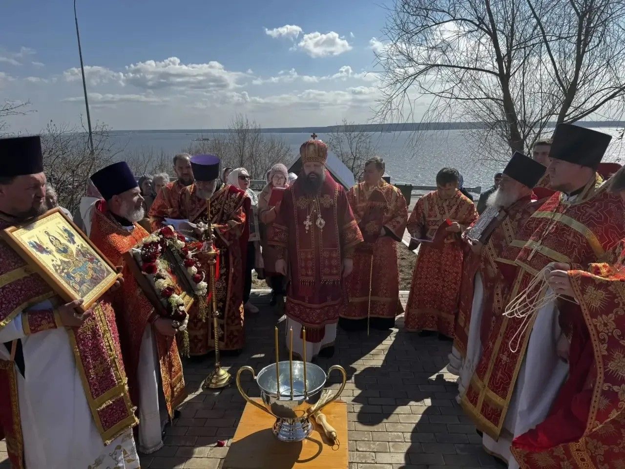 В Менделеевске прошёл светлый православный праздник