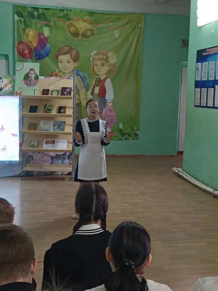 Бәзәкә мәктәбендә Габдулла Тукай иҗатына багышланган тантаналы чара уздырды
