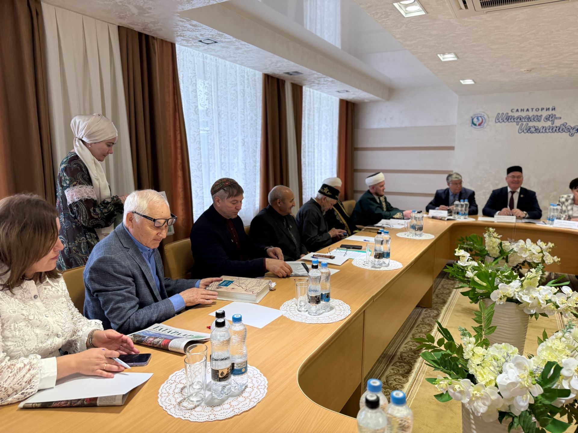 В Менделеевском районе проходит конференция «Иж буе татарлары»