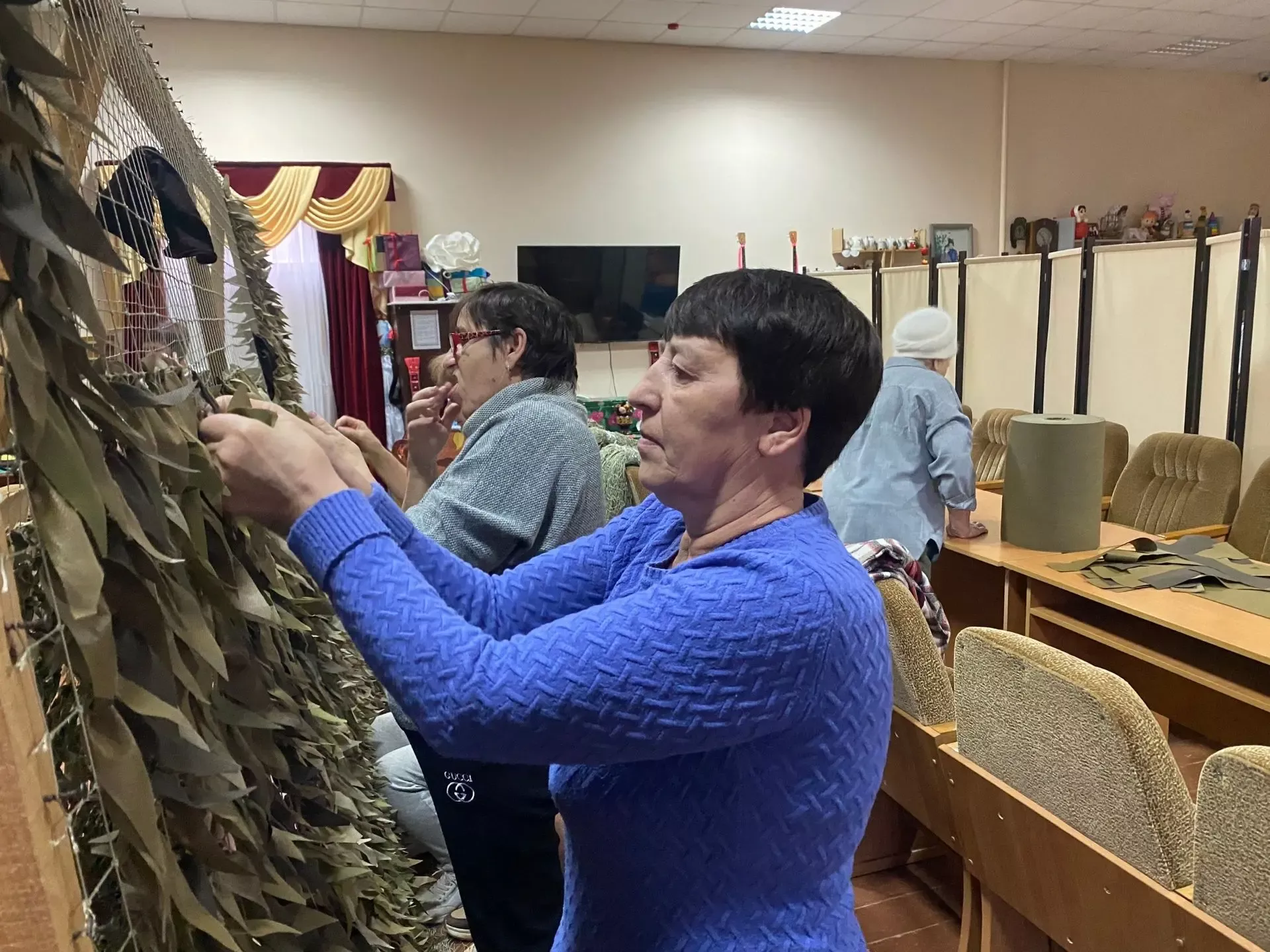 Вместе плетём Победу: в Ижёвском сельском поселении продолжают помогать #СВОим