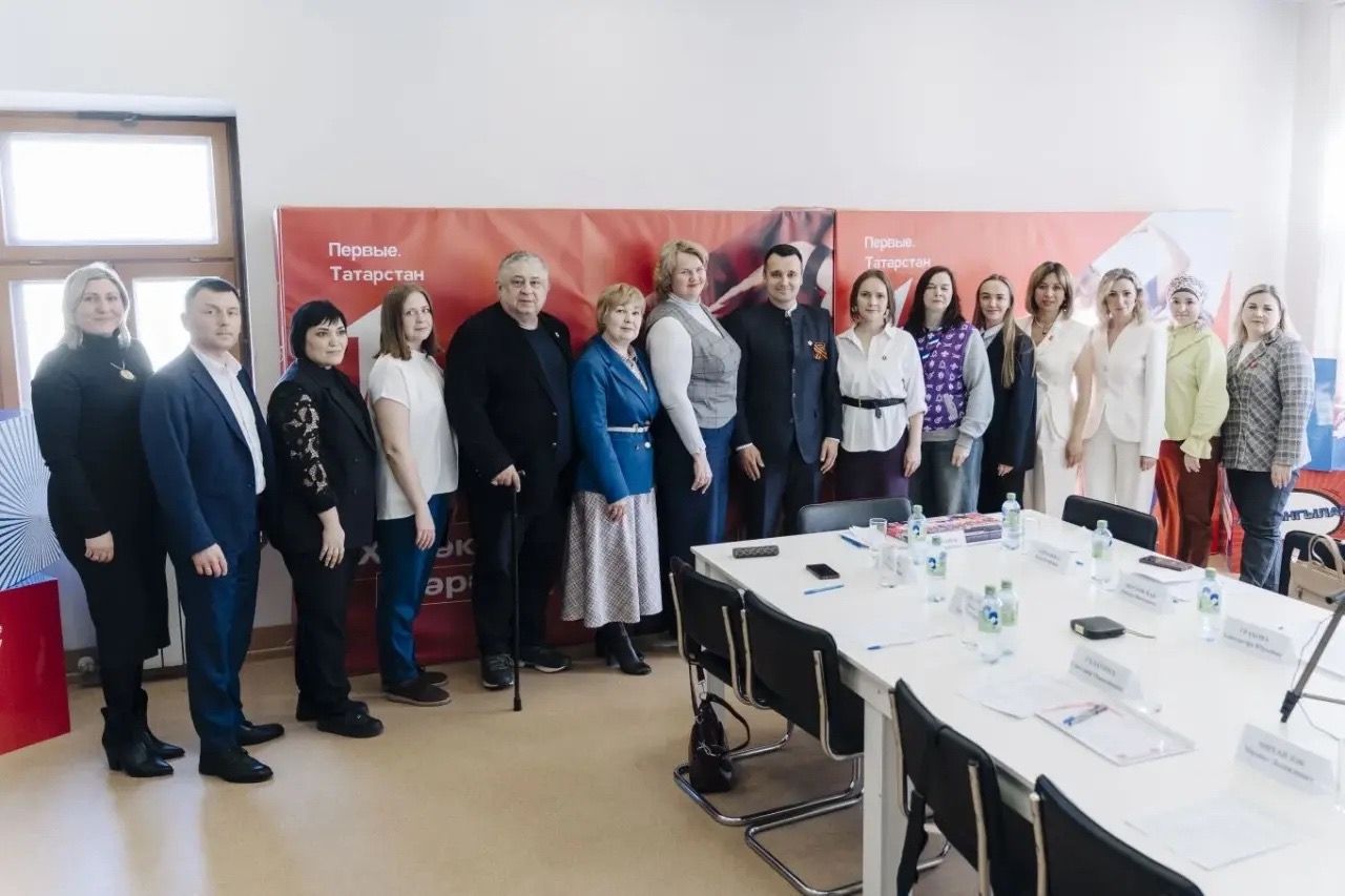 Педагоги из Менделеевска представили проект «НАХИМИЧИМ» на совещании победителей грантового конкурса в Казани