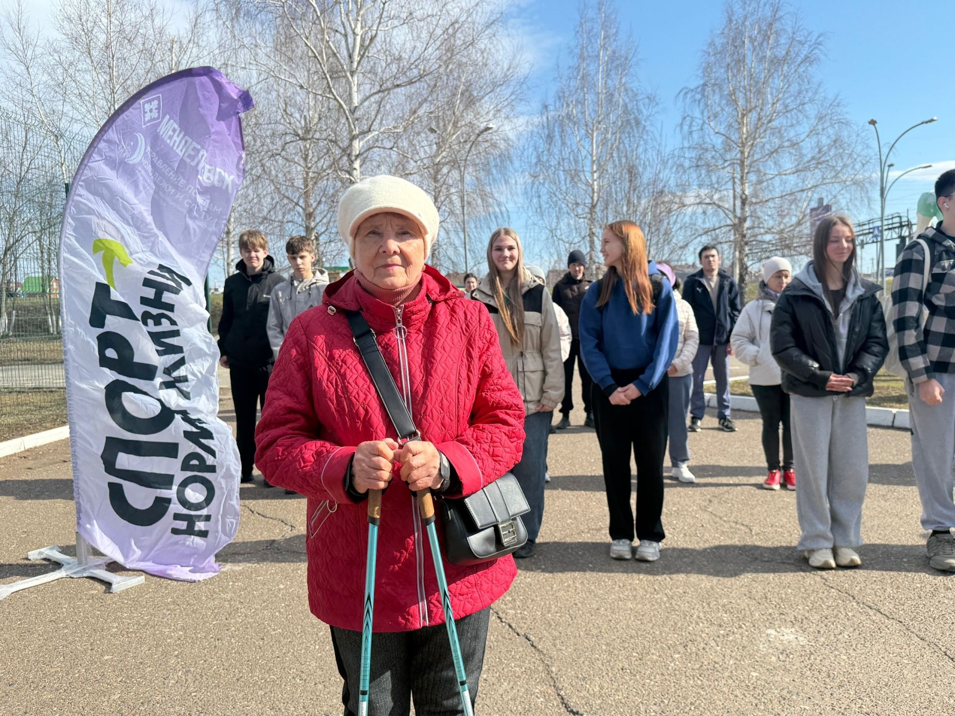 Жители Менделеевска сделали «10 000 шагов к жизни»