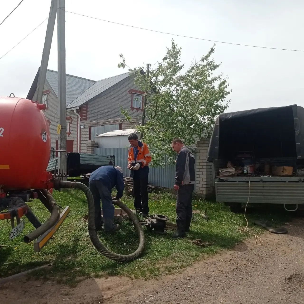 Порыв воды на улице Лесной в Ижевском поселении устранили оперативно