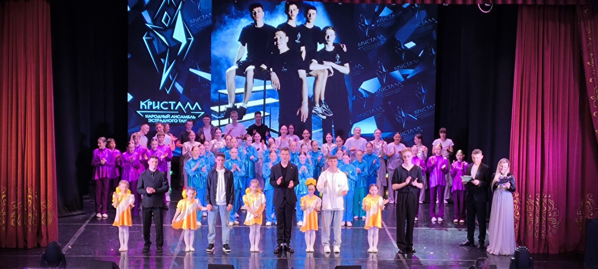 39-й отчётный концерт «Кристалла» прошёл в Менделеевске: «Гордость поколений»