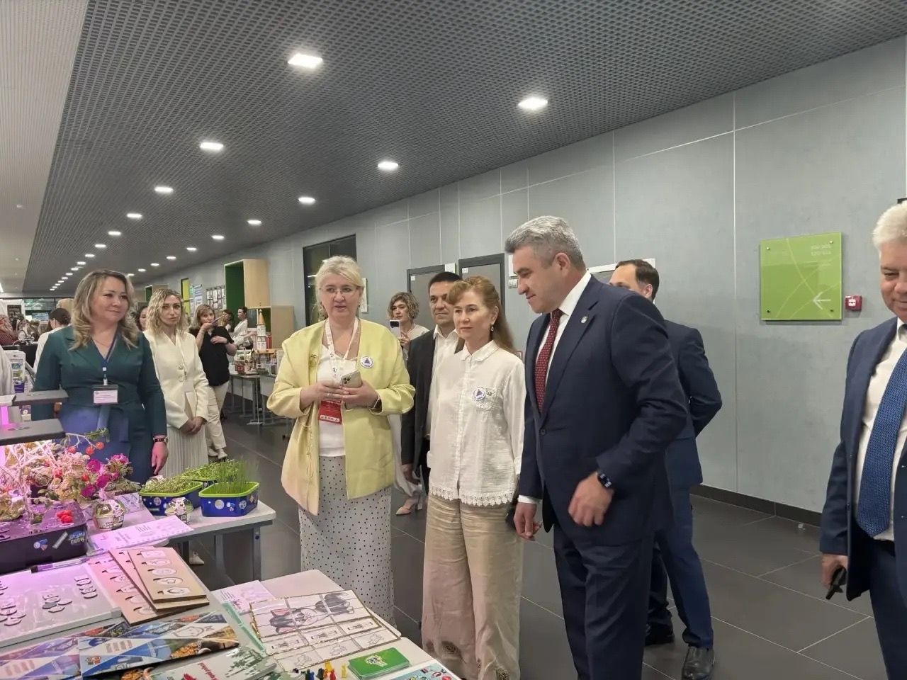 Гидропоника и авторские методики: чем педагоги Менделеевска удивили на форуме в Казани
