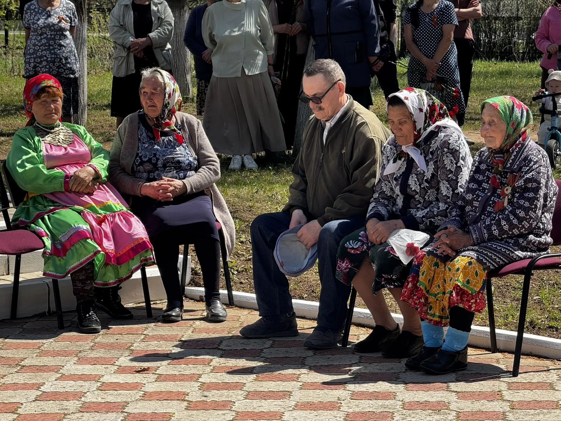В селе Старое Гришкино Менделеевского района прошёл митинг к Дню Победы