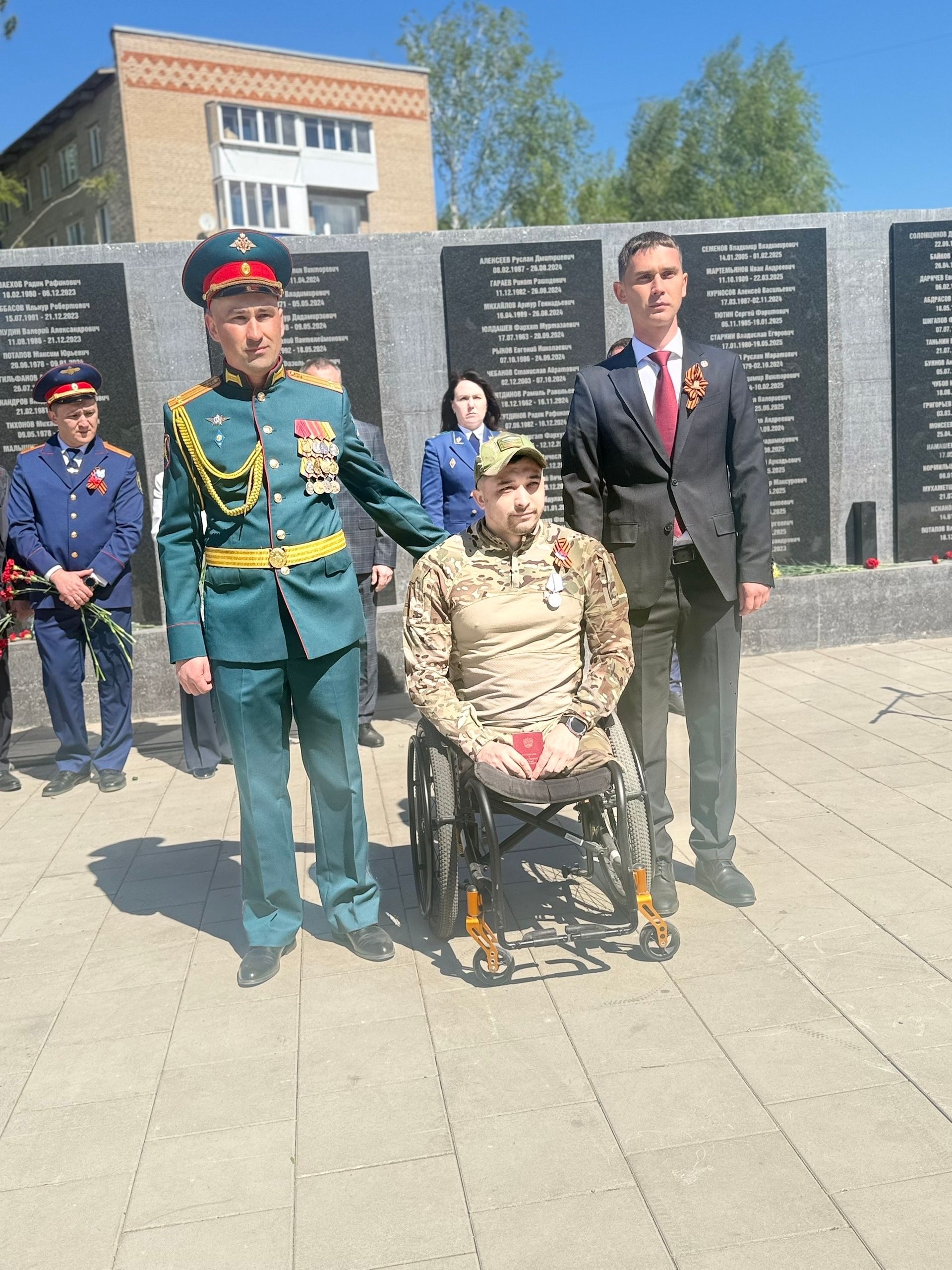 В Менделеевске проведён митинг памяти героев СВО и воинов-интернационалистов