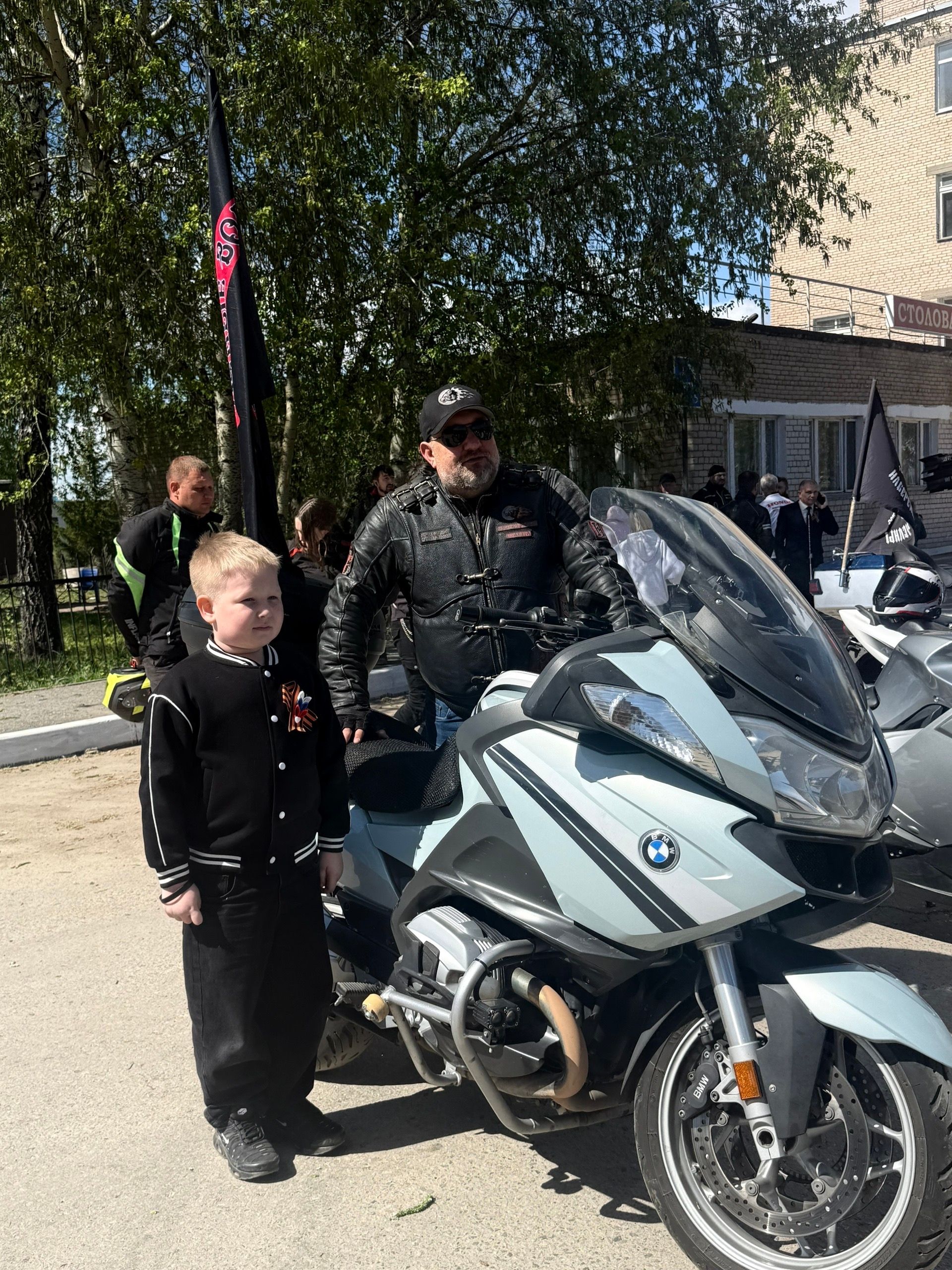 В Менделеевск на День Победы приехали «Ночные волки»