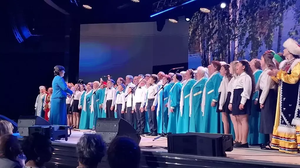 Хор ветеранов Менделеевска выступил  на гала-концерте фестиваля «Балкыш-Сияние»