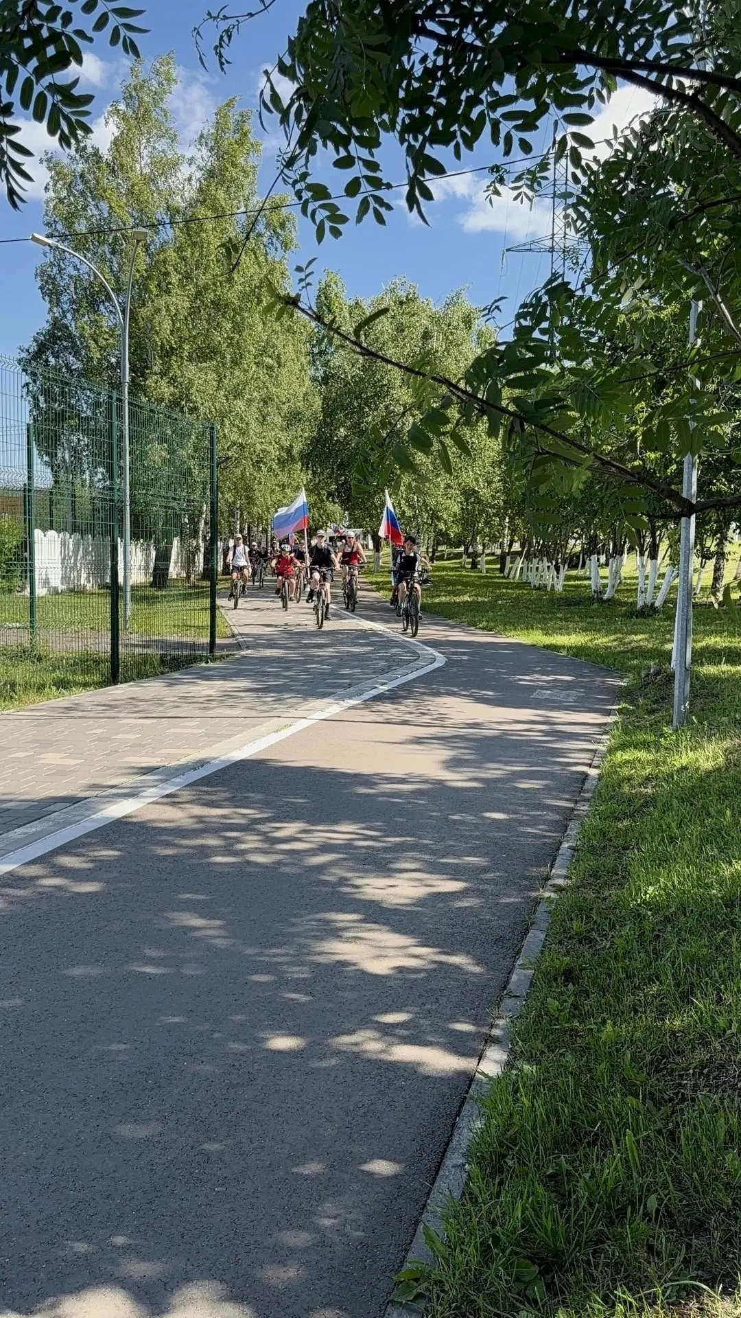 Менделеевцы участвовали в патриотическом велопробеге