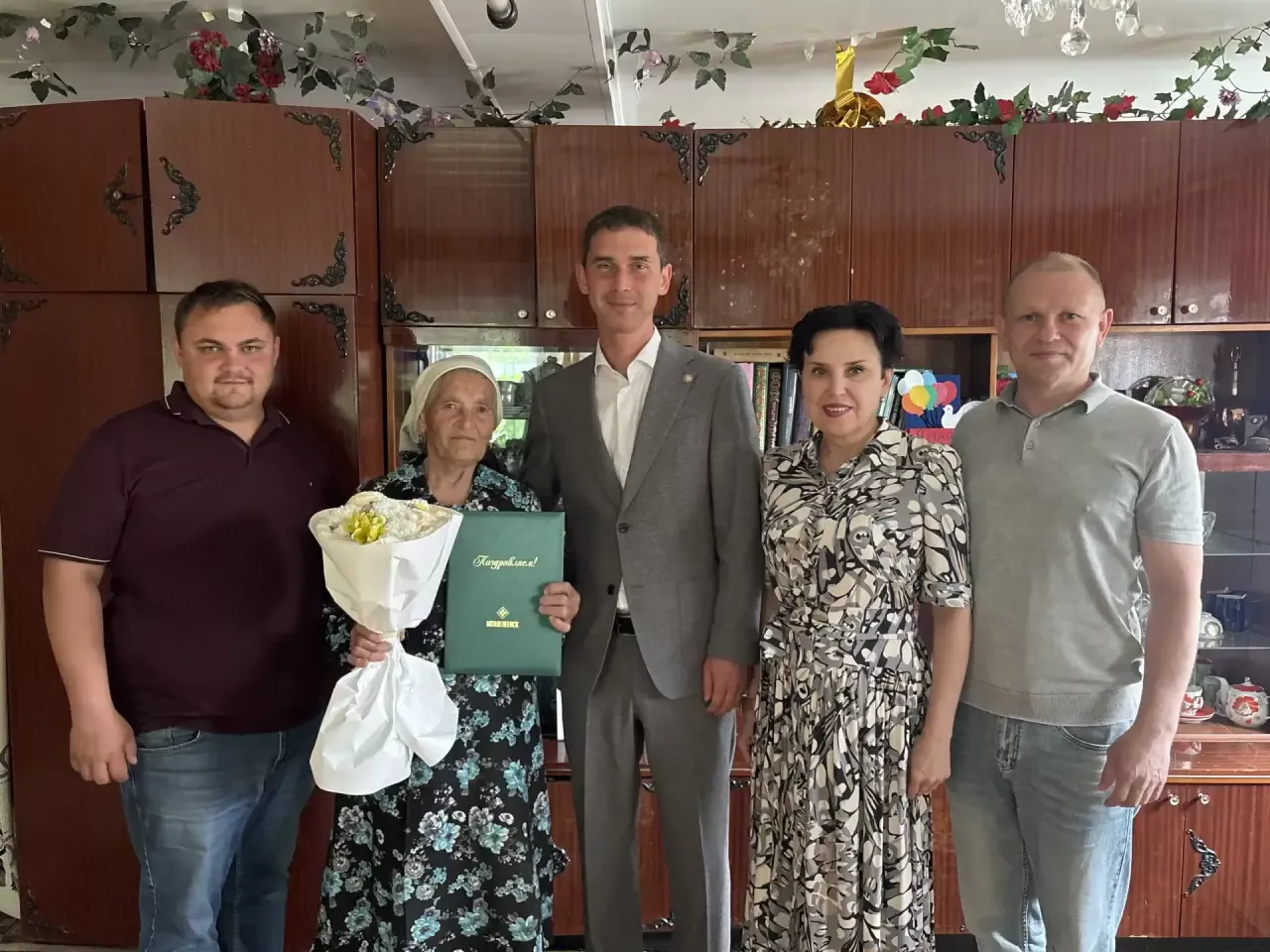 Жительнице Бизяков Анисе Аглиевой исполнилось 90 лет