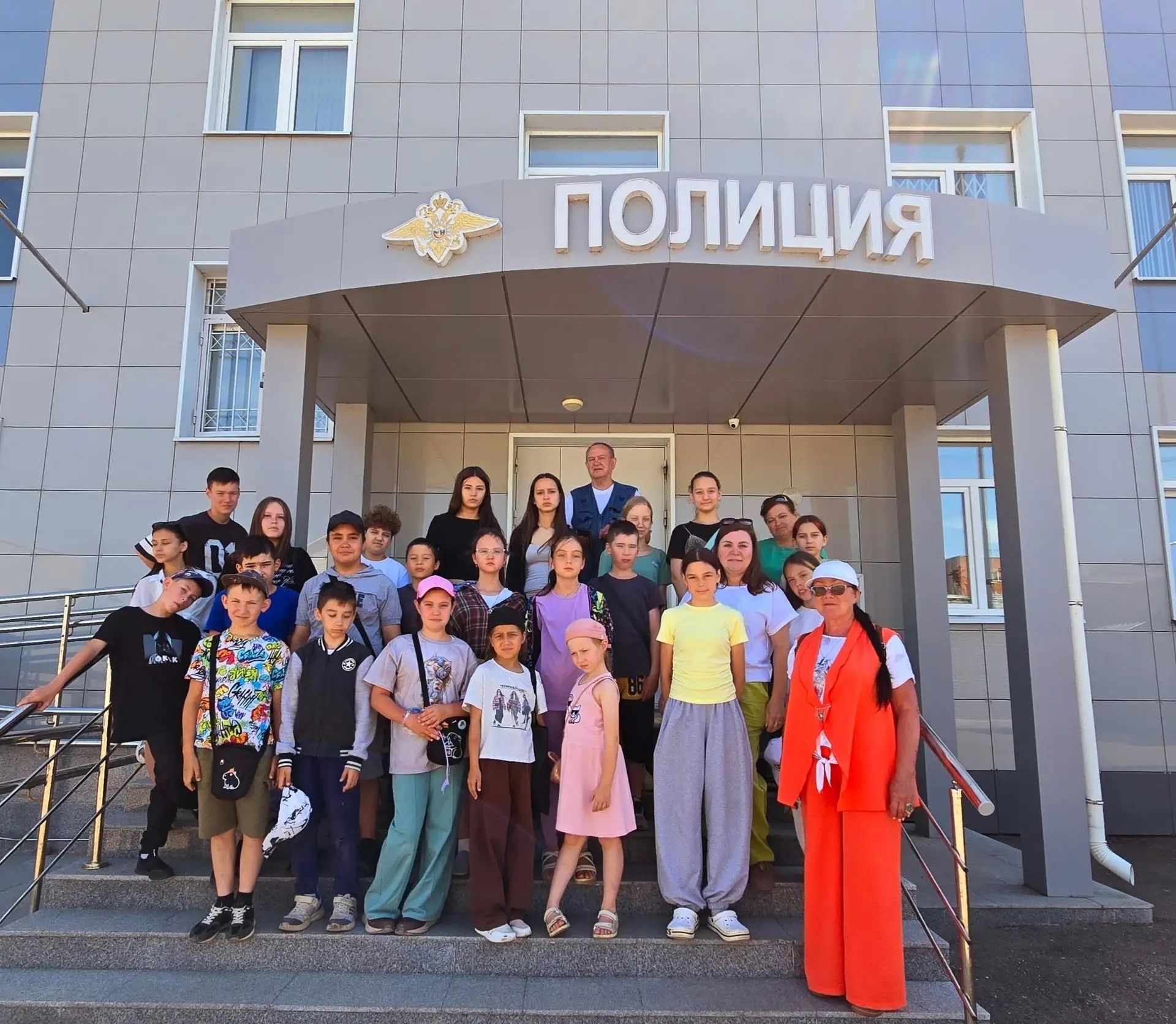 В лагере «Дуслык» татарской гимназии «Мирас» изучили свои корни и побывали в полиции