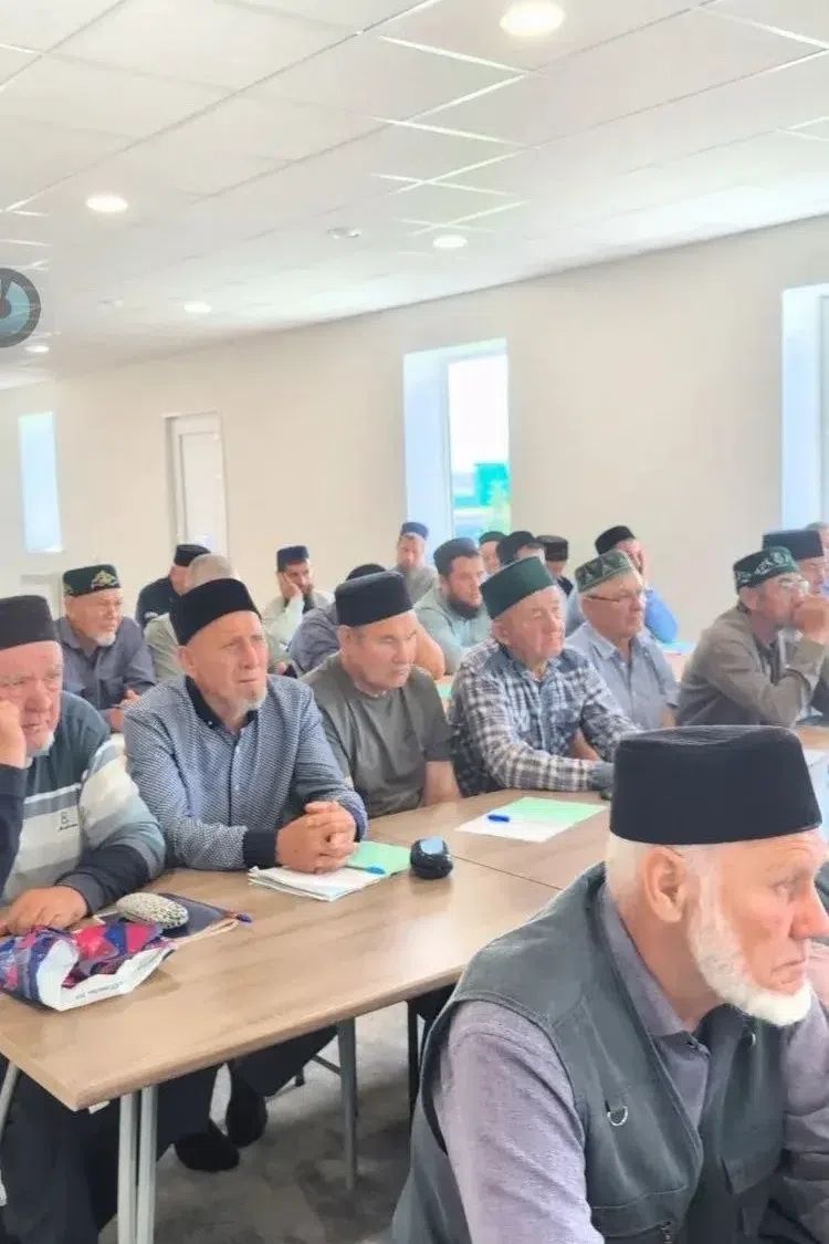 Имам-мухтасиб Менделеевского района прочитал лекцию для имамов Сармановского района