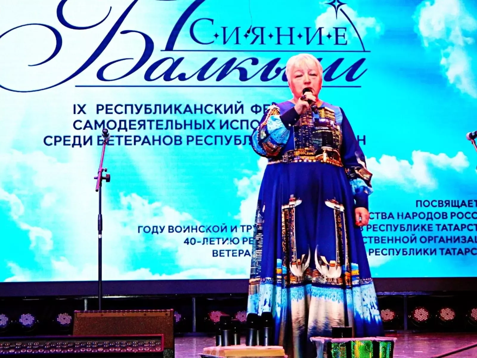 Варежки-шептунчики и песни казачьего рода: история мастерицы из Менделеевска