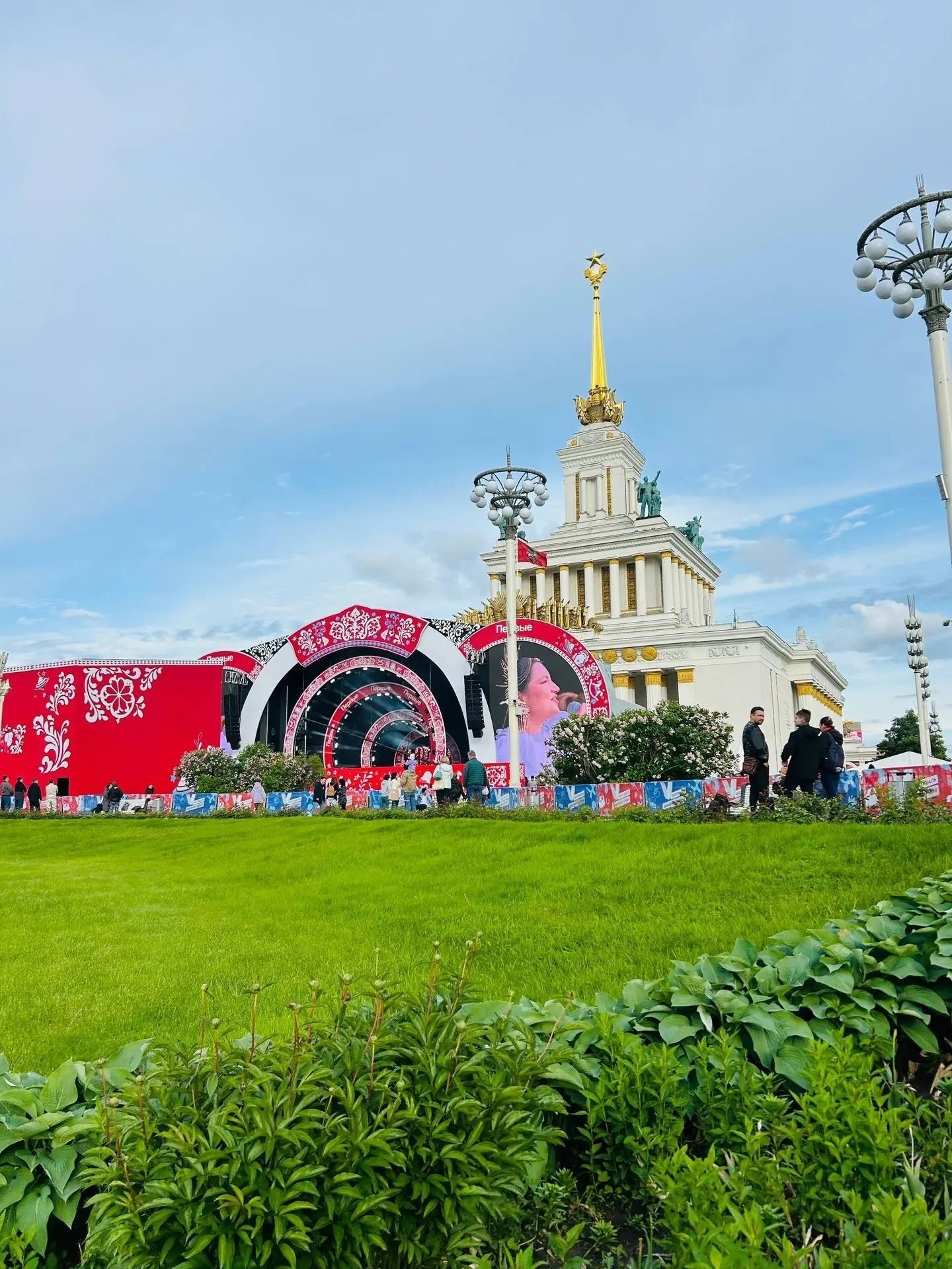Представительница Менделеевска Дарья Стахеева съездила на фестиваль «Движения Первых» в Москве