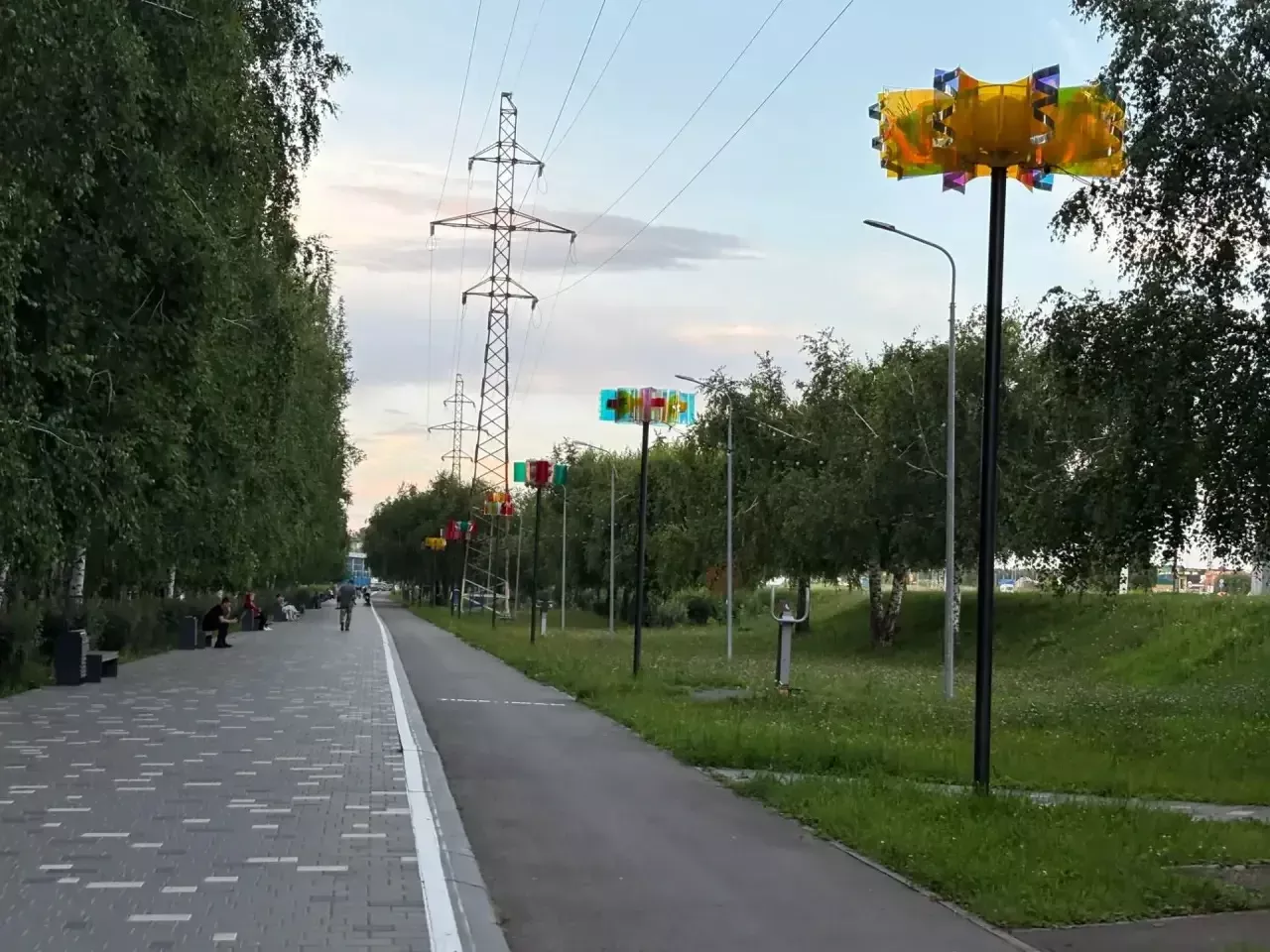 Глава Менделеевского района провёл вечерний обход городских парков
