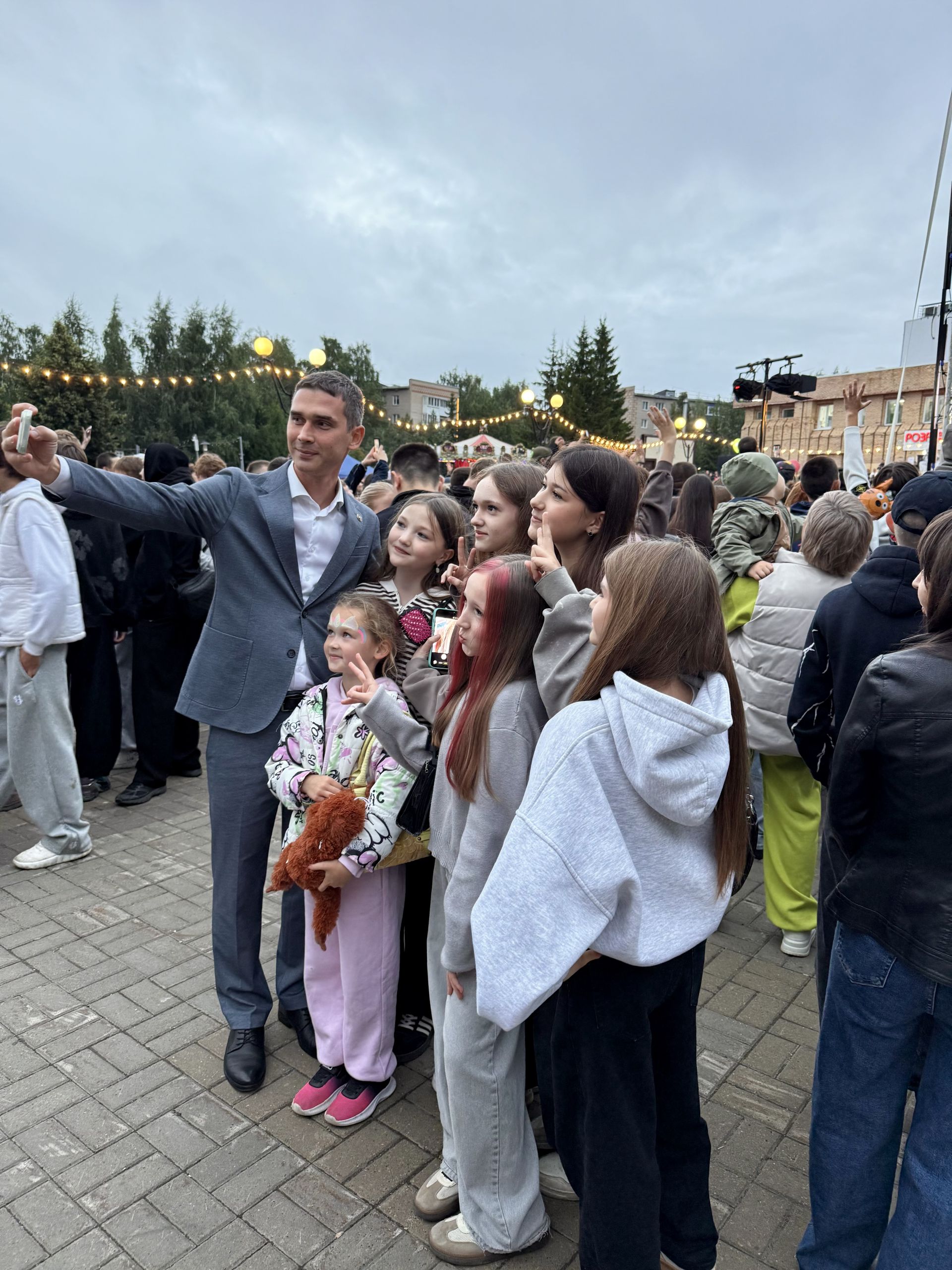 В Менделеевске на День молодёжи  было шумно, ярко, энергично