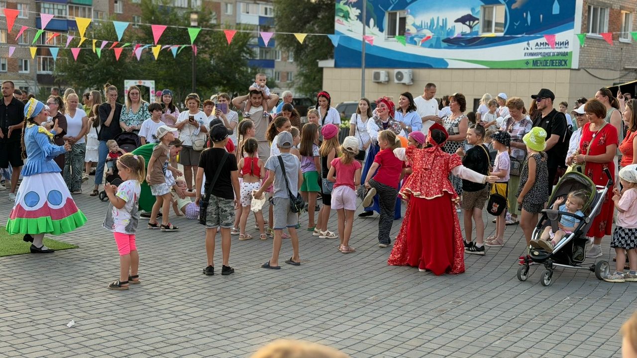 В Менделеевске проведён семейный фестиваль «Матур караш»