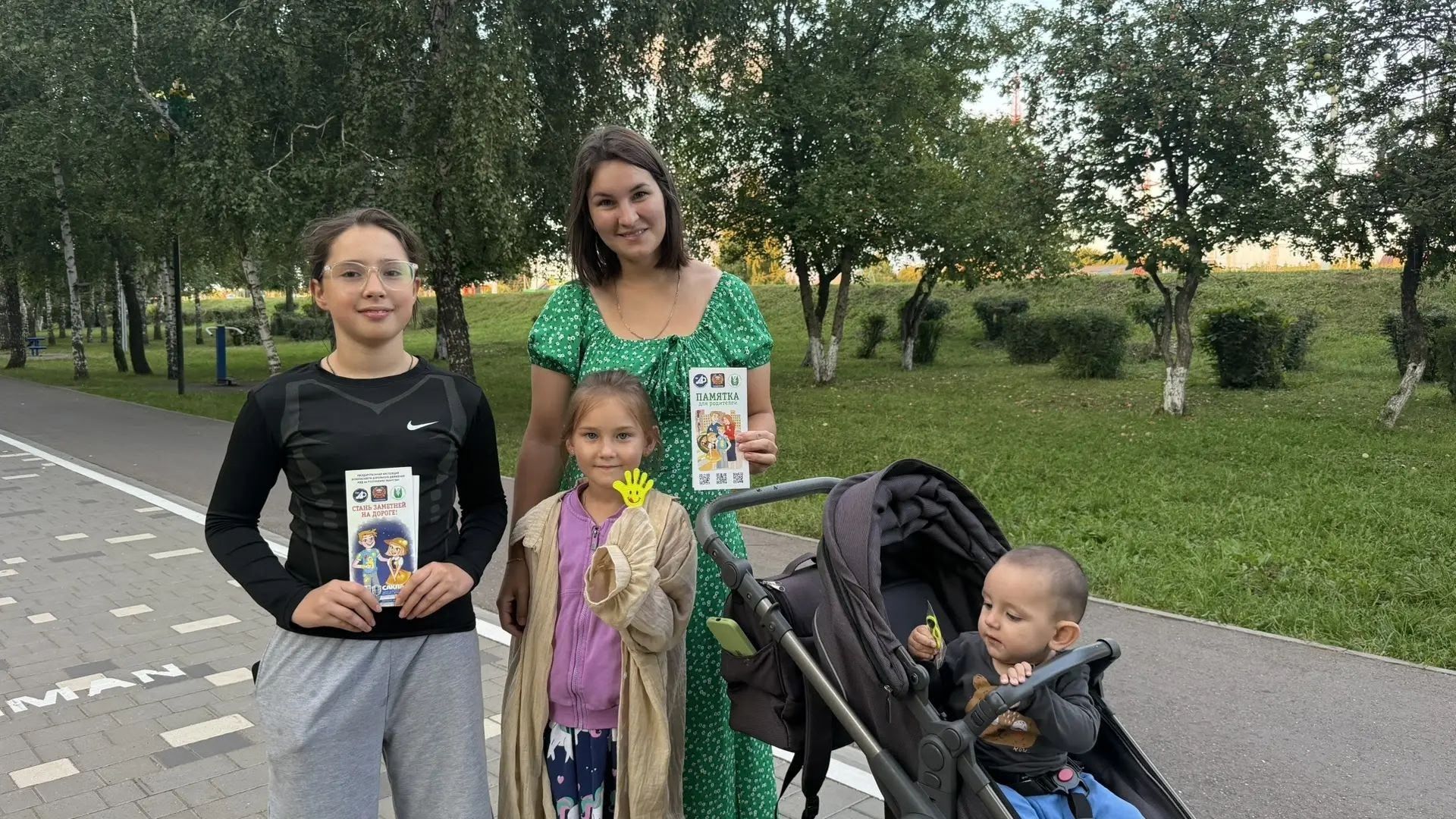 В Менделеевске прошла акция по безопасности дорожного движения