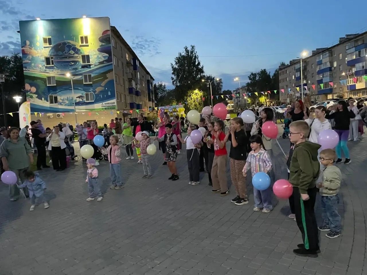 В Менделеевске на закрытии «Купол.Фит» провели акцию по безопасности на дорогах