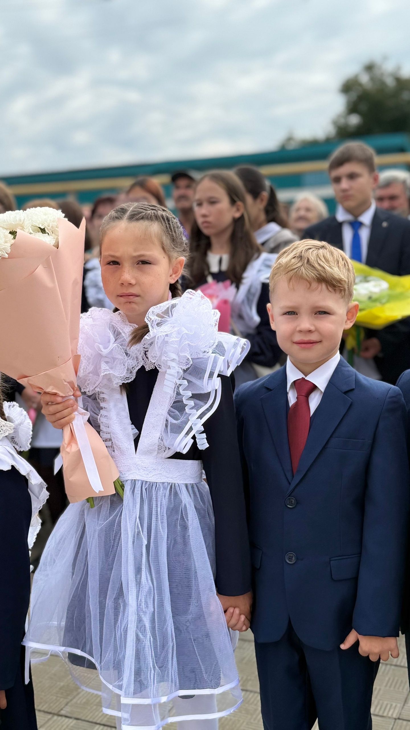 В школе №4 Менделеевска прозвенел первый звонок для 25 первоклассников