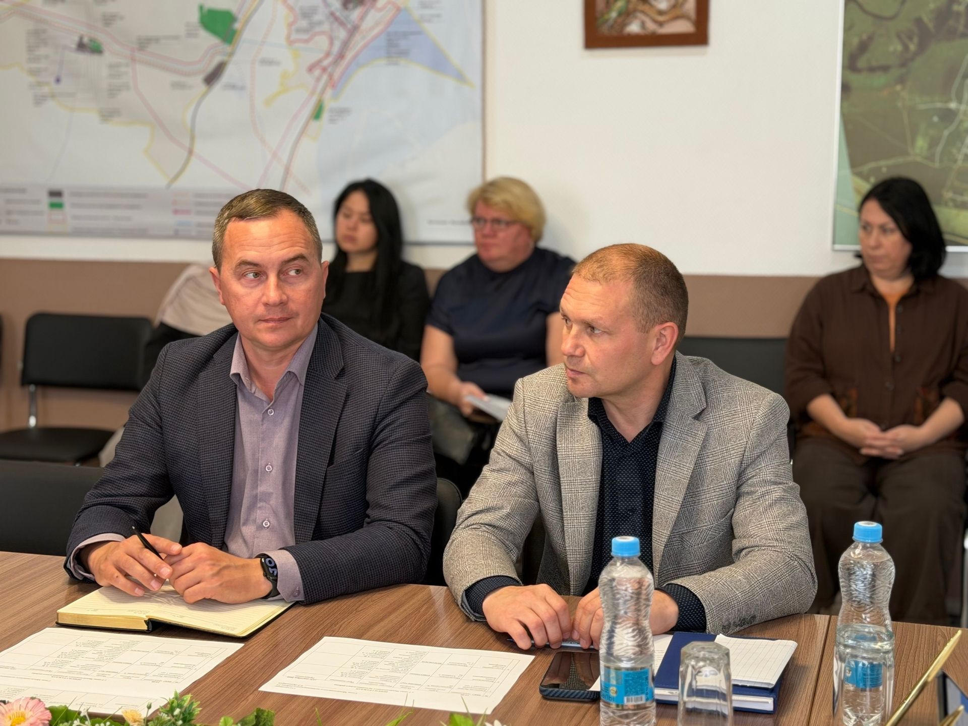 На приёме у главы района рассмотрели вопросы гемодиализа, льгот, жилья и водоснабжения
