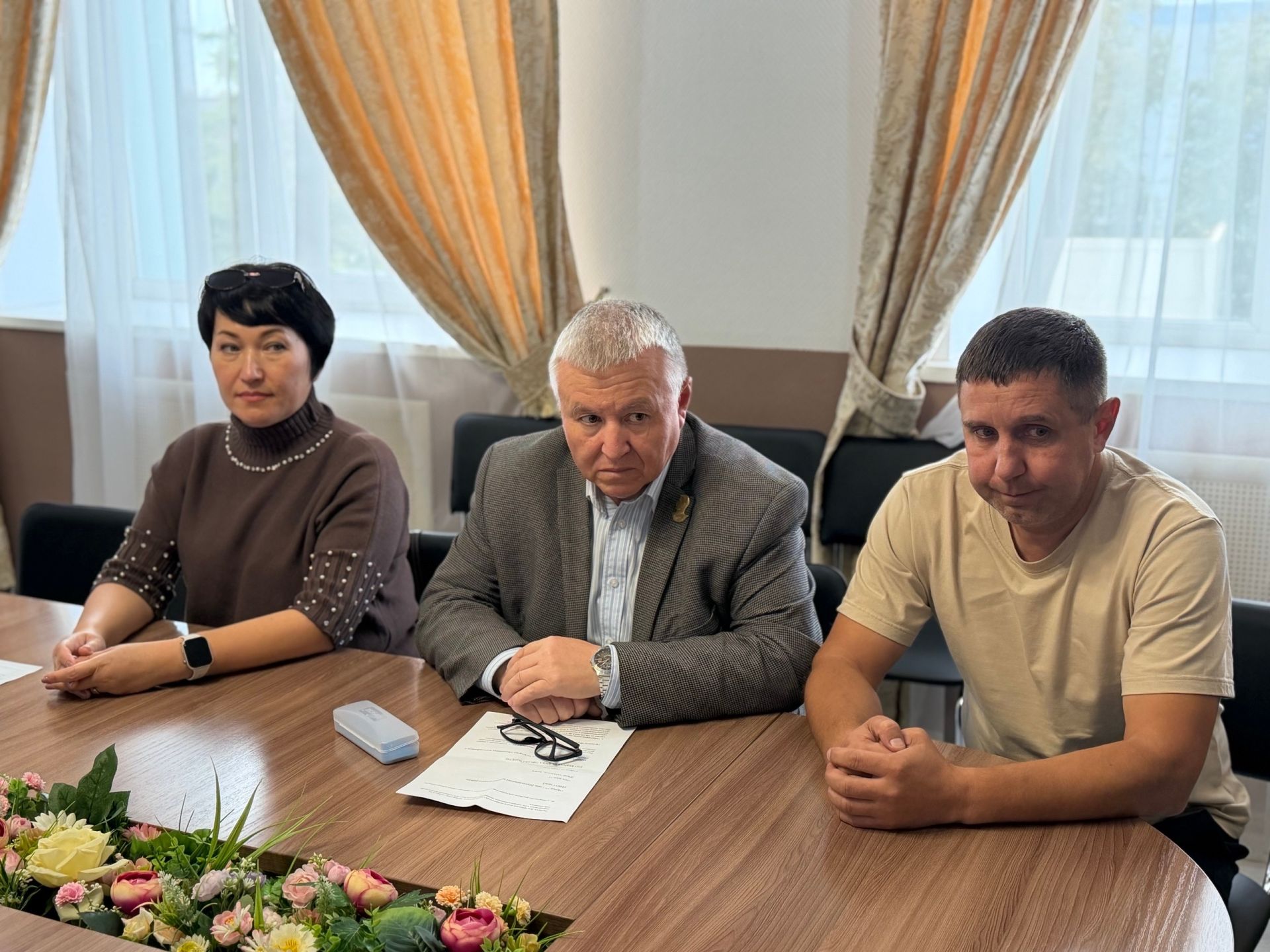 На приёме у главы района рассмотрели вопросы гемодиализа, льгот, жилья и водоснабжения