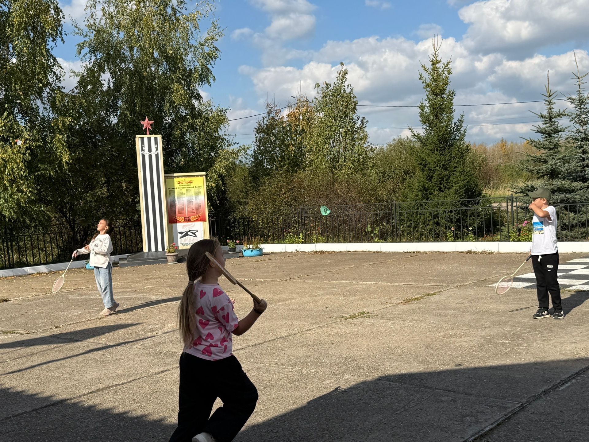 В Мунайке для детей провели развлекательную программу