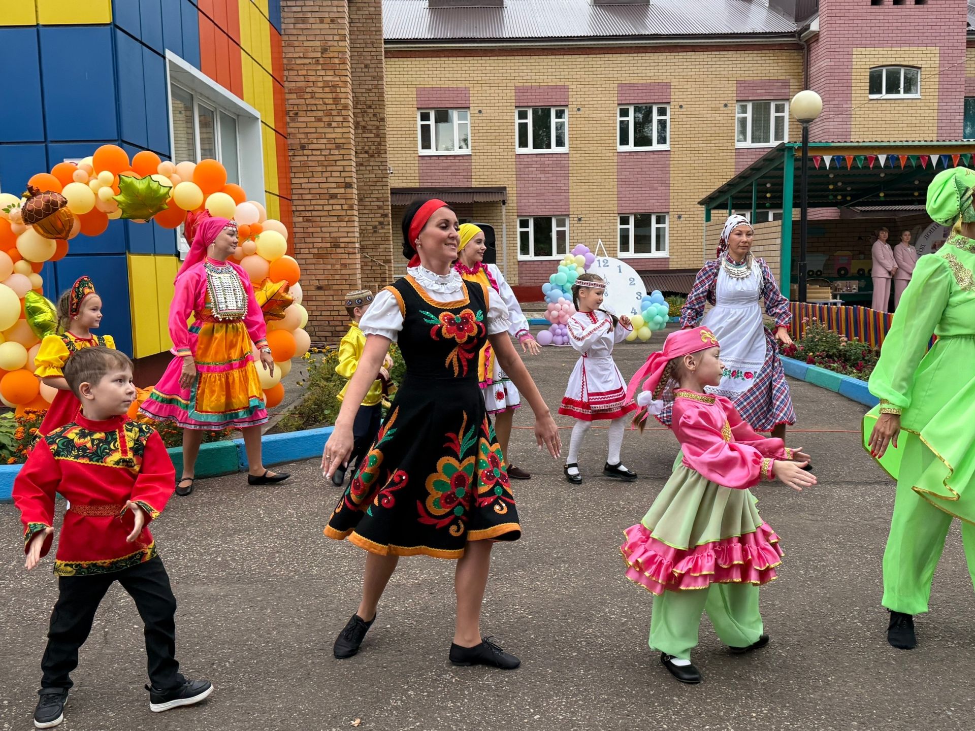 День языков народов России в Менделеевске