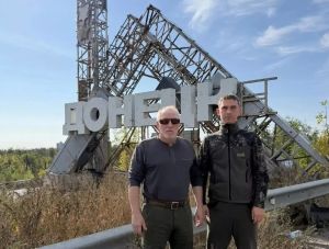 Делегация Менделеевска доставила гуманитарную помощь в Лисичанск и Донецк