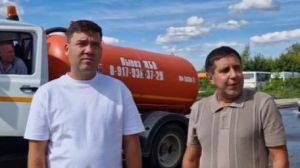 В Менделеевске устраняют порыв на водоснабжении у ТЦ «Мандарин»