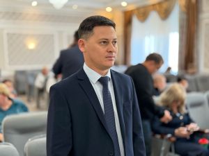 В Менделеевске представили нового руководителя по социальным вопросам