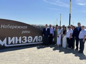 Менделеевские аграрии обменялись опытом с коллегами в Мензелинском районе