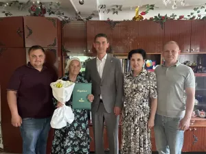 Жительнице Бизяков Анисе Аглиевой исполнилось 90 лет