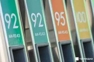 В Татарстане на некоторых заправках ввели ограничения на отпуск топлива.