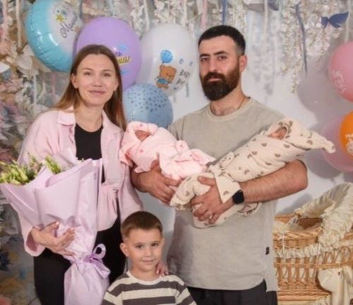 В семье Карганян из Менделеевска родилась «королевская двойня»