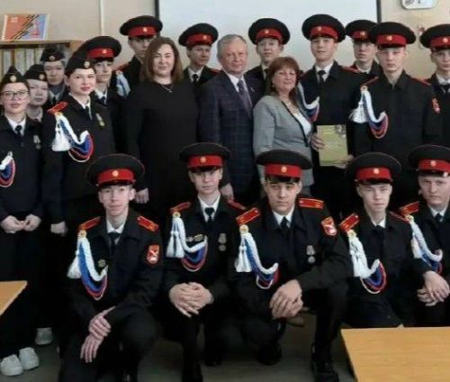 Кадеты Менделеевска встретились с депутатом Госсовета РТ Маратом Бариевым