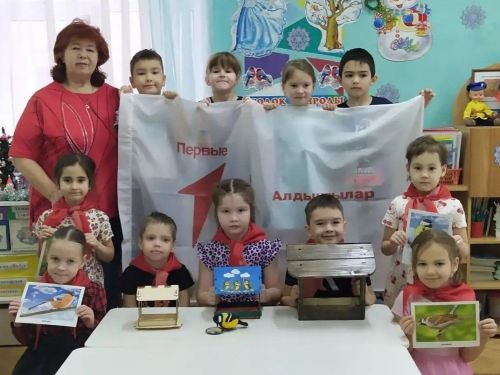 Миссия — быть воспитателем: Лилия Бадыкова из Менделеевска посвятила детям более 40 лет