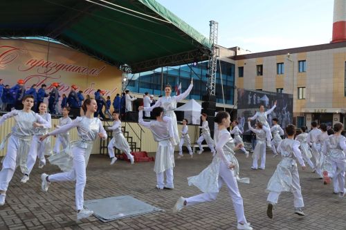 Дворец культуры имени Сергея Гассара в Менделеевске