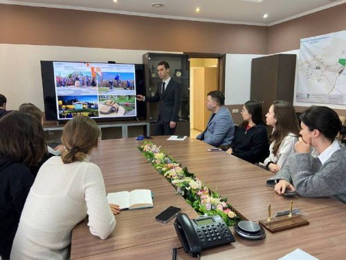 Менделеевск с рабочим визитом посетили архитекторы проектного бюро «Архитектурный десант»