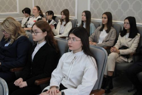 Менделеевская Детская районная Дума приняла участие в заседании городского совета